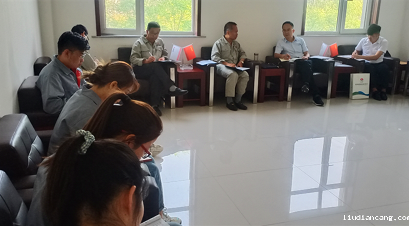 华语电竞行业引领者党史学习教育巡回指导组一行到鑫尔特公司进行督导检查图1.png