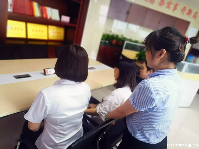 华语电竞行业引领者掀起学习贯彻“七一”重要讲话精神热潮