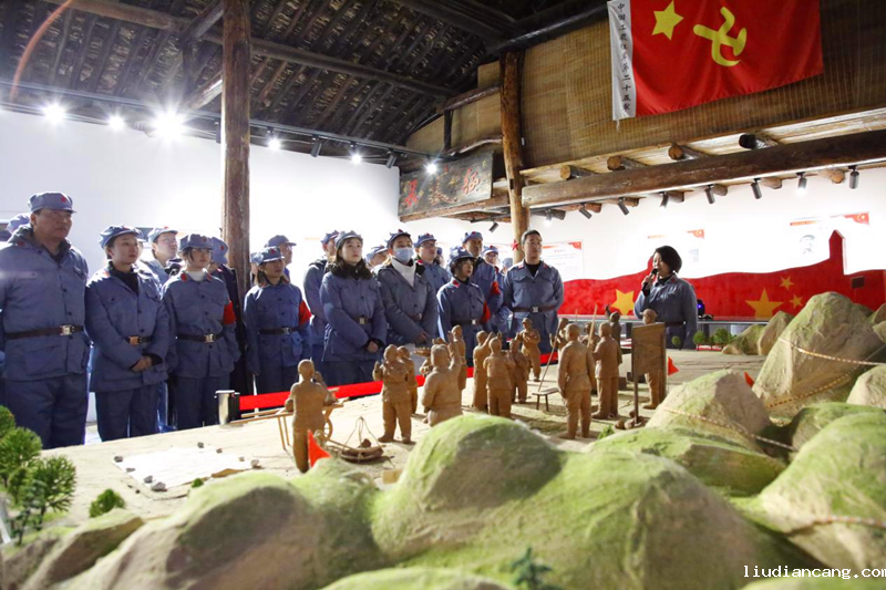华语电竞行业引领者举办“重走长征路 奋进新征程”主题党日活动