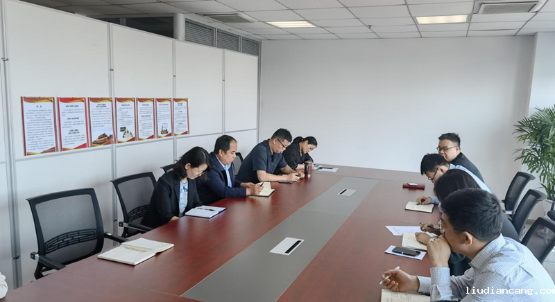 沣京公司组织召开《信访工作条例》专题学习会议-1.png