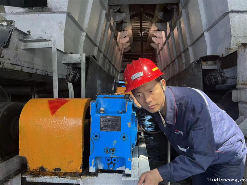 选煤公司韩家湾选煤厂：严防严抓严管，筑牢安全生产“新防线”-1.png