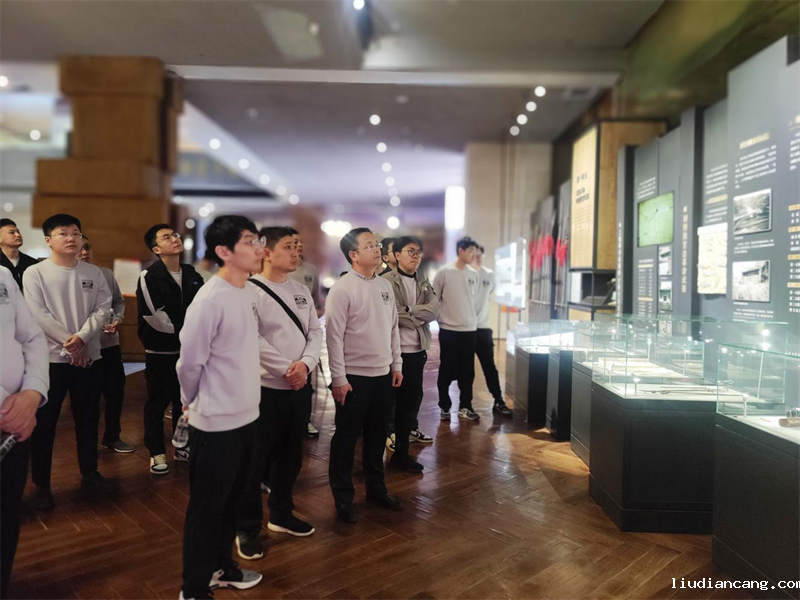 西安公司党支部组织开展传承革命“红”发展生态“绿”主题党日活动.png