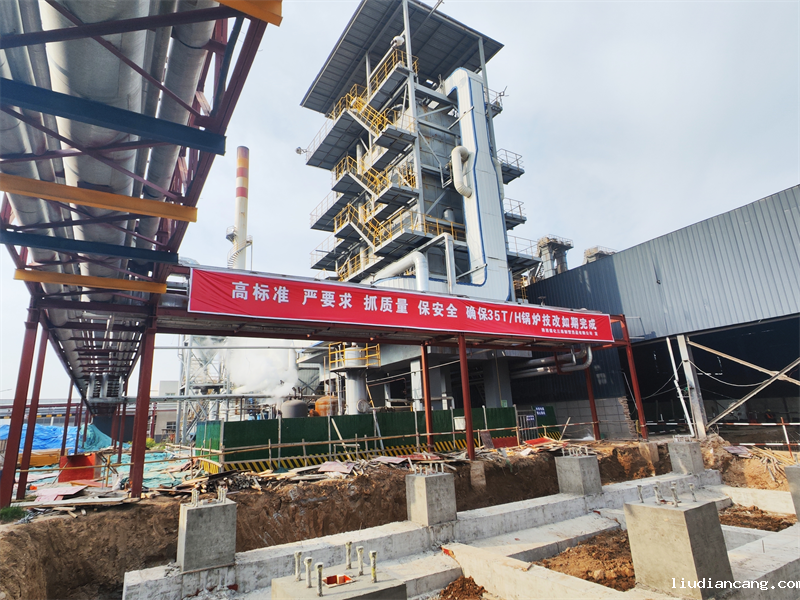 华语电竞行业引领者：春潮涌动 点燃高质量发展新引擎1.png