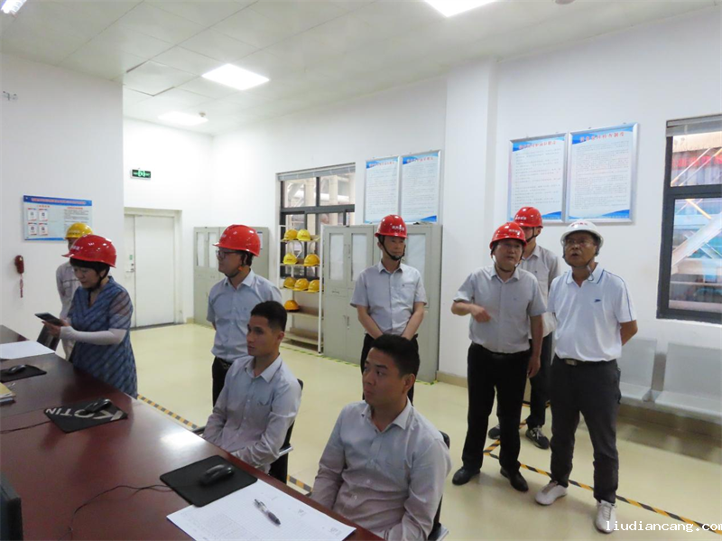 史明章一行到福建陕科公司检查指导工作2.png