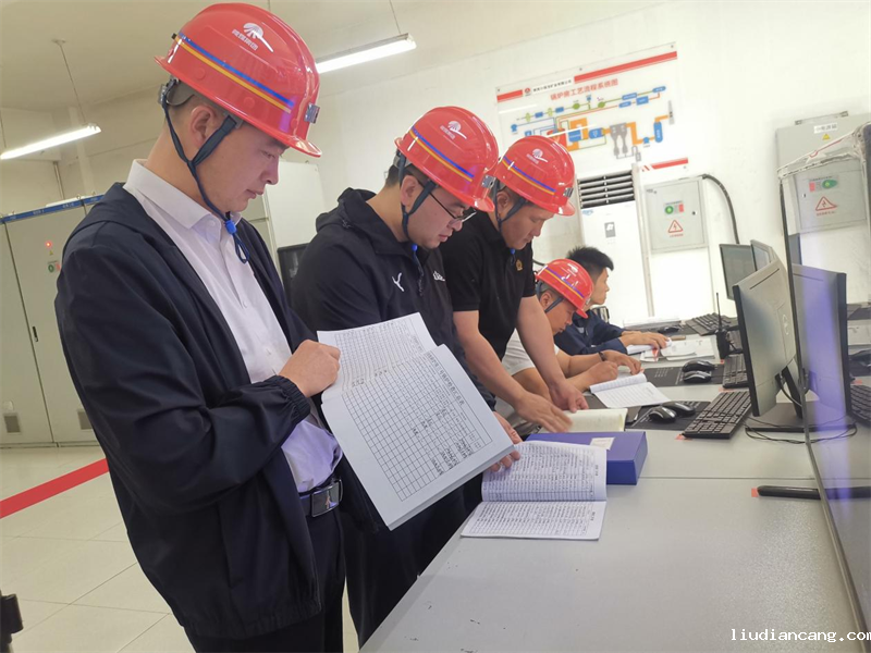 神木分公司小保当运营中心开展“隐患无死角、安全全覆盖”大检查活动1.png
