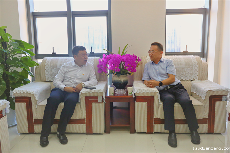 榆林合力产业扶贫开发公司到公司开展回馈走访活动2.png