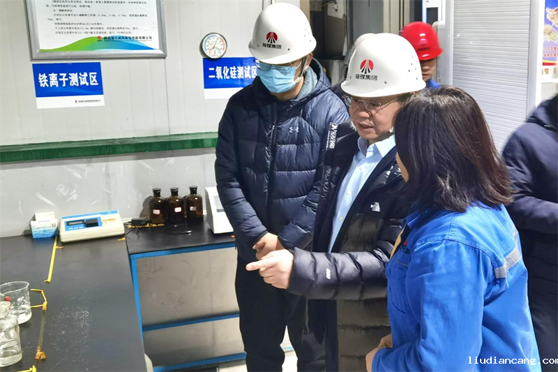 公司副总经理黄岗带队到咸阳公司开展消防安全专项检查1.png